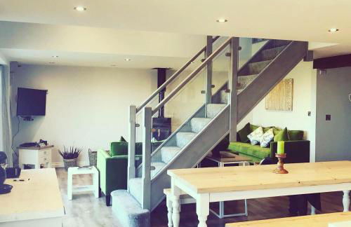 Hen Houses with Hot Tubs - Big Drift and Fairchilds Barn - Foto 5