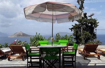 Seaside Home with Sea Views & Large Terrace - Foto 2