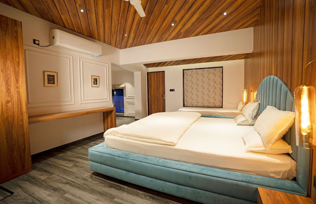 Heritage Villa by Shiloh Stays Igatpuri - Photo 8