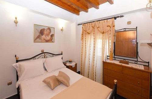 Akadia Syros - Foto 20