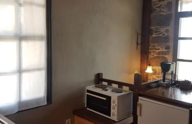 Chios Houses, beautiful restored traditional stone houses with an astonishing seaview - Foto 10