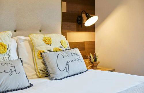 Cherry Lodge with Hot Tub - Foto 3