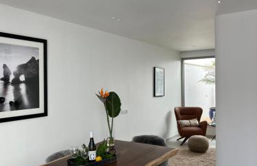 Vila Golfinho, with heated pool, rooftop lounge and ocean views - Foto 18
