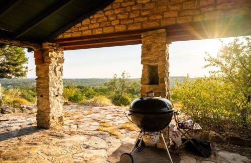 Legendary 3 Bedroom Estate with Pool & Hot Tub! - Foto 69