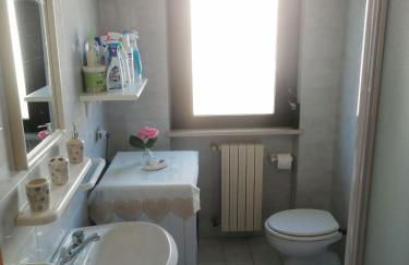 Ampio attico vista mare tra comfort e tranquillità - Foto 10