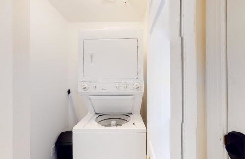 14th-floor oceanfront condo with ocean view pool & hot tub access WiFi & W&D - Foto 24