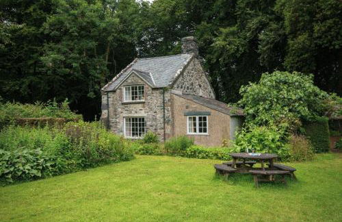 Garden Cottage - Photo 32