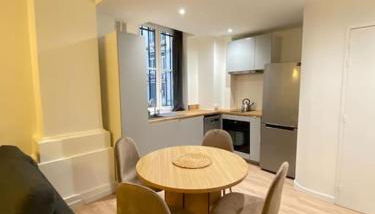 Cozy 1BR in Lyon Center - Foto 5