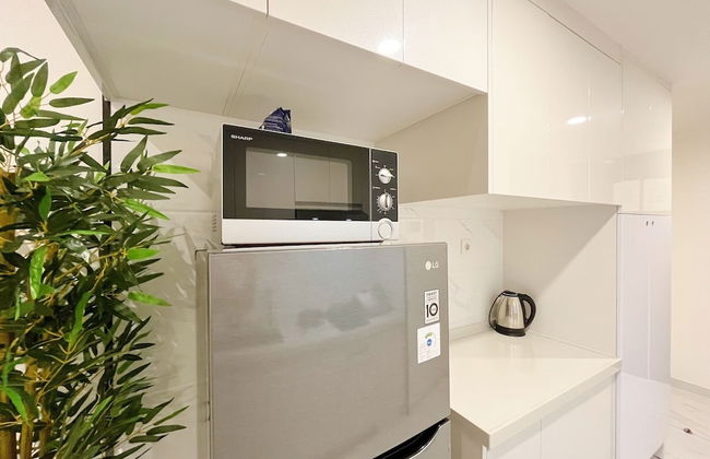 Sky House BSD Apartments by OkeStay - Foto 14