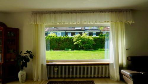 Cozy house with courtyard - Foto 2, Garden view