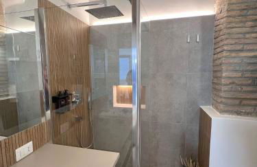 Divine Terrace Stylish Apartment St Peter Rome - Foto 35