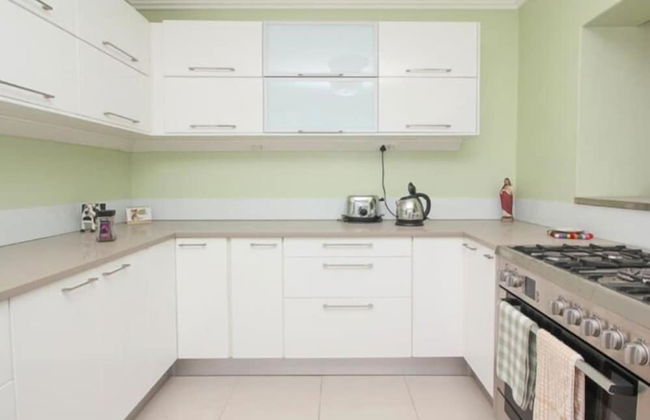 Beachview Penthouse - Photo 7