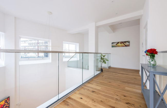 Exquisite 3BR Duplex Apartment, Air-con& Amenities - Foto 41