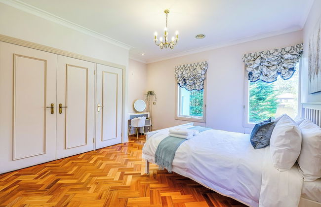 StayAU Expansive 7BR Villa Warrandyte - Foto 39