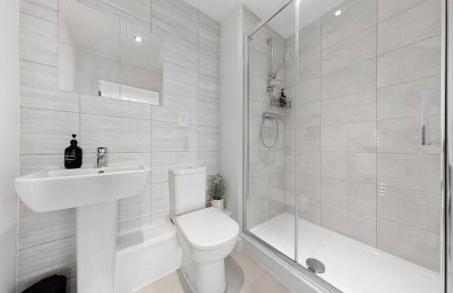 Modern London apartment I Balcony with views - Foto 27