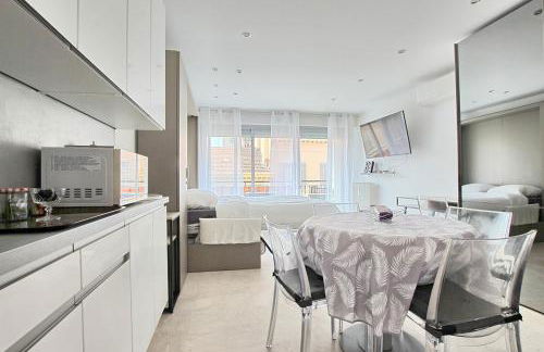 Studio lumineux avec parking - Gare & Palais à pied - Photo 7