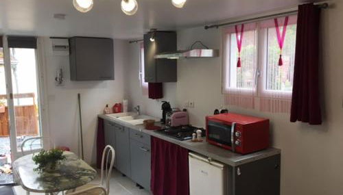 Gite des 2 arbres de la sagesse , agréable chalet avec spa privatif - Foto 5