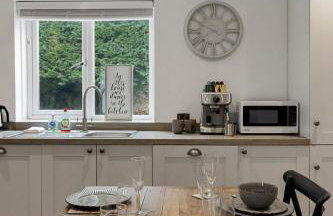 Tor Cottage -No Commercial Sign written Vehicles, Private Hot Tub , 2 Dogs Max,Fishing Nearby & Communal Swimming Pool ,Pool open April to September - Foto 18