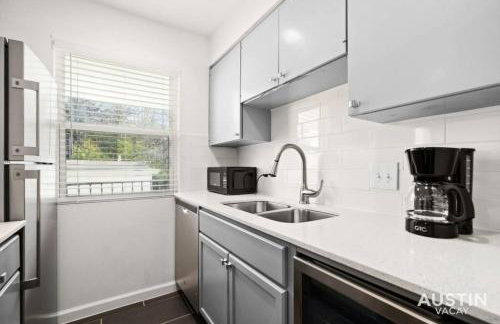 Great Clarksville Condo Near W 6th plus Free Parking - Foto 10