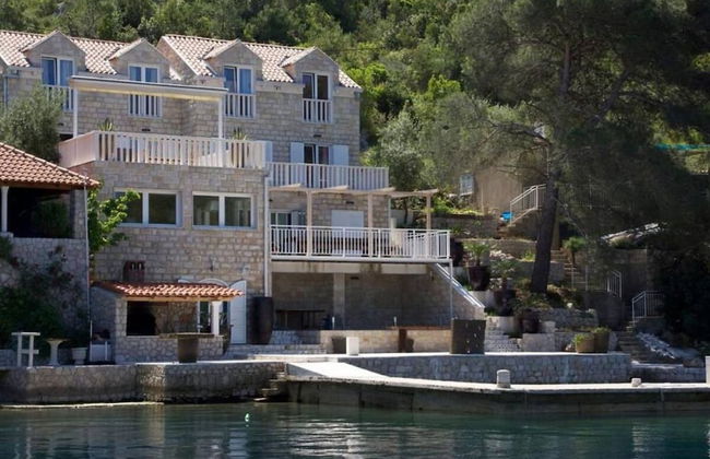 Villa Kobas - Photo 42