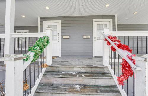 Serene and Updated Escape 1 Mi to Heritage Landing - Foto 25