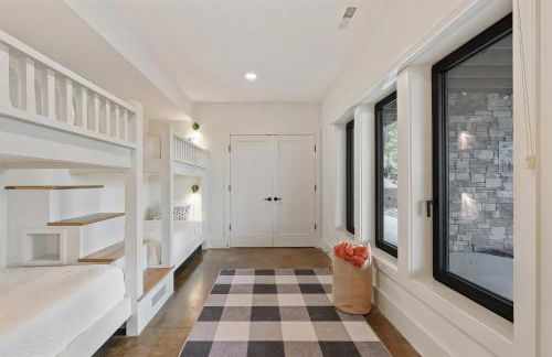 Cedar Mountain - Mountain Views, Hot Tub & Fire Pit - Foto 23