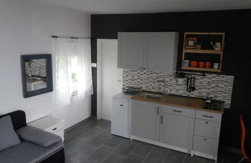 Nina SeaView - Photo 25