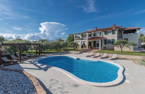 Four-Bedroom Holiday Home With Sea View In Krnica - Foto 21