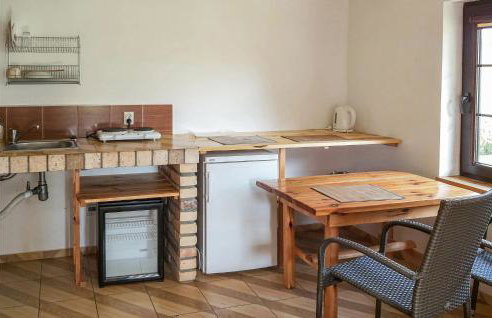 1 Bedroom Beautiful Home In Gubin - Foto 4