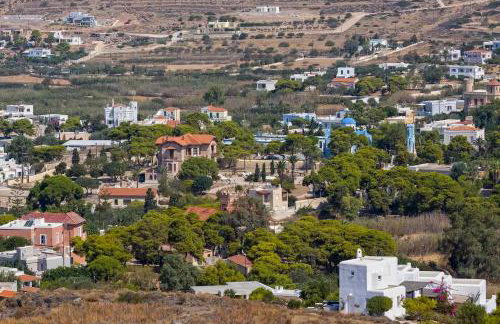 Stelios-Korina Villa with Pool and Stunning View in Syros Posidonia - Photo 11