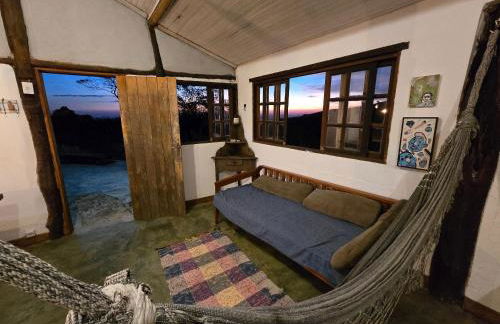 Sítio com lindo pôr do sol, tranquilidade na serra de Carrancas com riacho - Foto 16