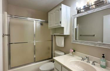 Pool House on Ponce De León - Foto 35