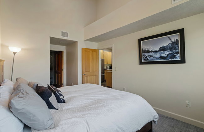 Crestview Condominiums by All Seasons Resort Lodging - Photo 63