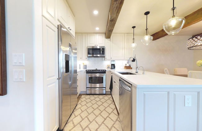 Top of the Village - Foto 61