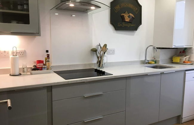 Bright, Spacious 2 Bedroom Apartment in Stockbridge - Foto 6