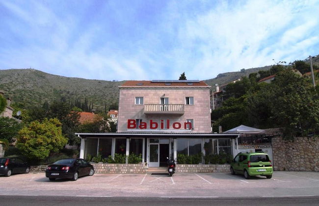 Villa Babilon - Foto 1