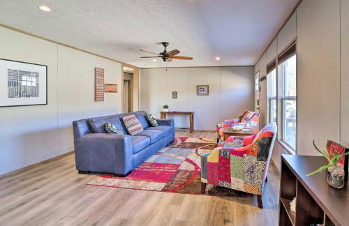 Close to Marinas Bernice Home with Large Yard - Foto 5