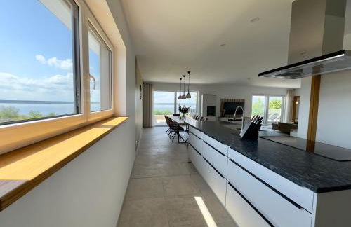 luxuriöse Villa Möwengeflüster - 220qm große Ferienwohnung für bis zu 8 Gästen mit Sauna direkt am Goitzschesee - Foto 5