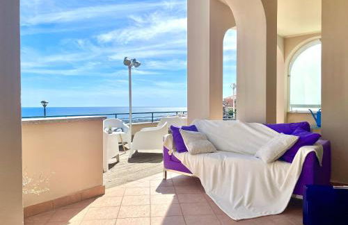 La finestra sul mare con Wi-Fi, A/C & Free Parking - Foto 6
