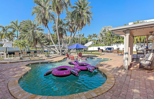 Decked Out On Marbury 4 Bedroom Home by RedAwning - Photo 37