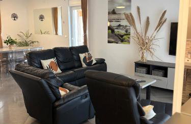 Villa Silver Novigrad with private pool - Photo 22