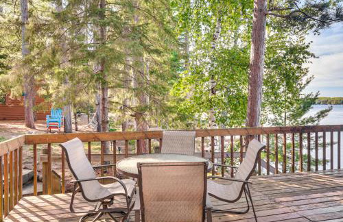 Lake Tomahawk Fall Retreat with Foliage and Lake Views - Photo 29