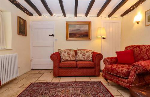 Fox Hat Cottage - Photo 10