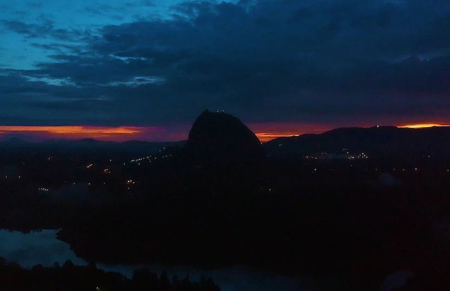 Casa de Campo Con Vista a la Piedra - Photo 33