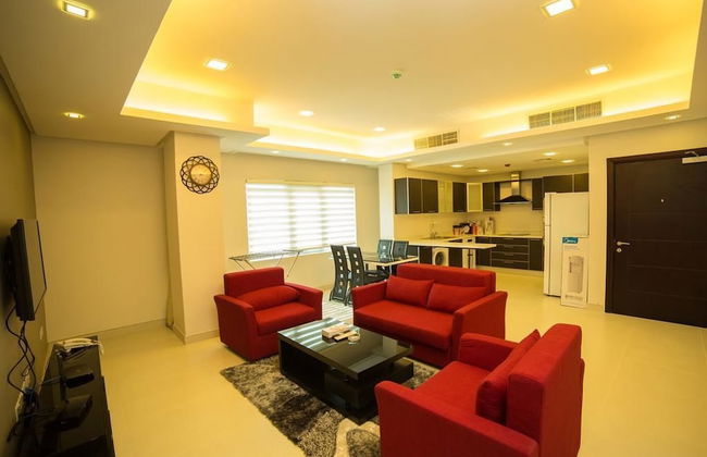 Golden Rose Luxury Suites - Photo 9