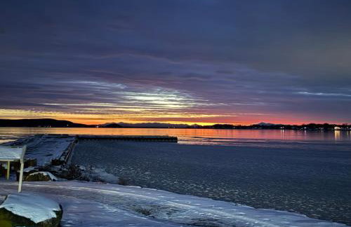 Lakefront Farmhouse for Family Gatherings - Foto 45