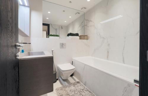 Luxury 3 Bedroom Flat in Maida Vale - Photo 21