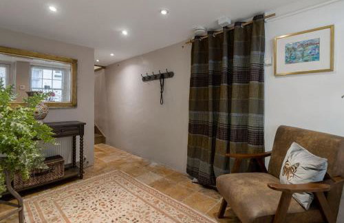 Gallery Lodge Holiday Home - Short Stays UK - Photo 41