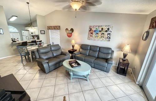 Pool Spa themed game room 4m to Disney - Foto 17