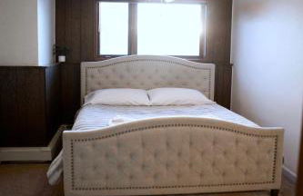 Whole House Aurora View with Hot tub, Sauna and AC - Photo 24